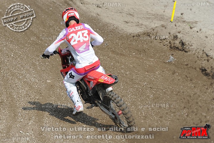 ROB_4809 (Copy).JPG